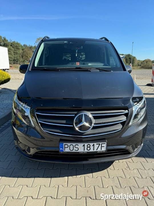 Używany 2023 Mercedes Vito Minivan | 209 000 zł - Obraz 1/4