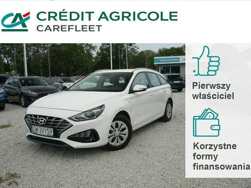 Biały Używany 2023 Hyundai i30 Kombi | 65 400 zł (Uczciwa cena) - Obraz 1/4