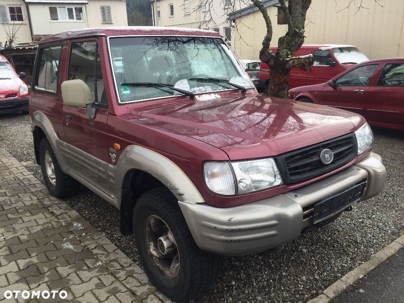 Hyundai Galloper 15 aut używanych na sprzedaż zebranych