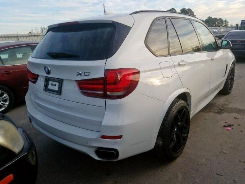 Używany BMW X5 445 KM (327 kW) 2014 Biały SUV