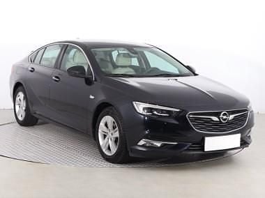 Niebieski Używany 2017 Opel Insignia Hatchback | 64 999 zł (Dość drogi) - Obraz 1/4