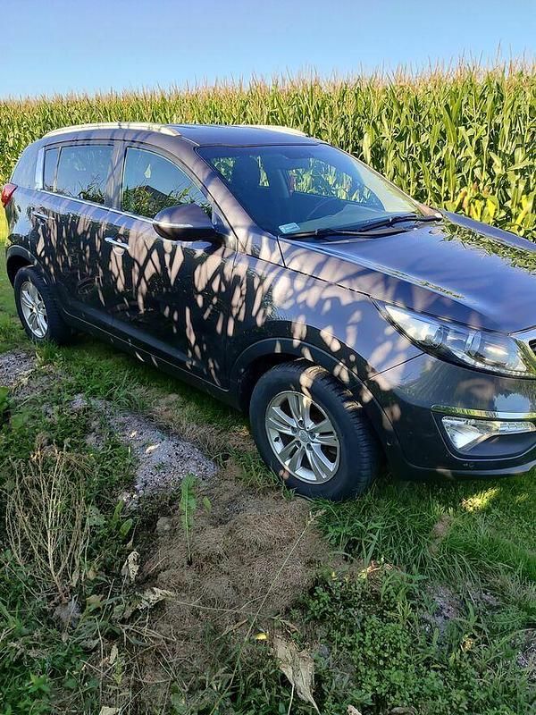 Inny kolor Używany 2013 Kia Sportage SUV | 34 000 zł (Uczciwa cena) - Obraz 1/4
