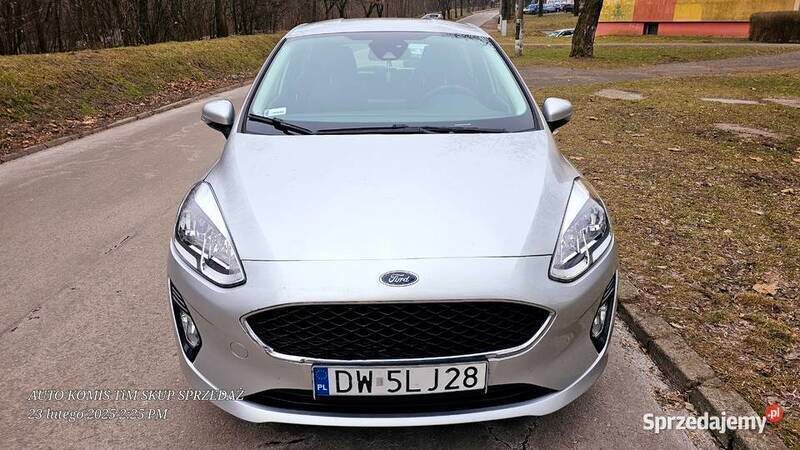 Srebrny Używany 2020 Ford Fiesta Hatchback | 38 900 zł (Super Cena) - Obraz 1/4