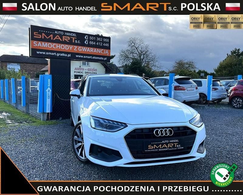Biały Używany 2022 Audi A4 Kombi | 99 900 zł (Dość drogi) - Obraz 1/4