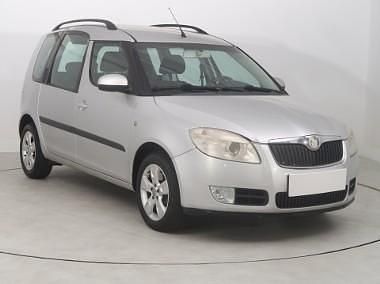 Srebrny Używany 2007 Skoda Roomster Kombi | 12 999 zł (Uczciwa cena) - Obraz 1/4