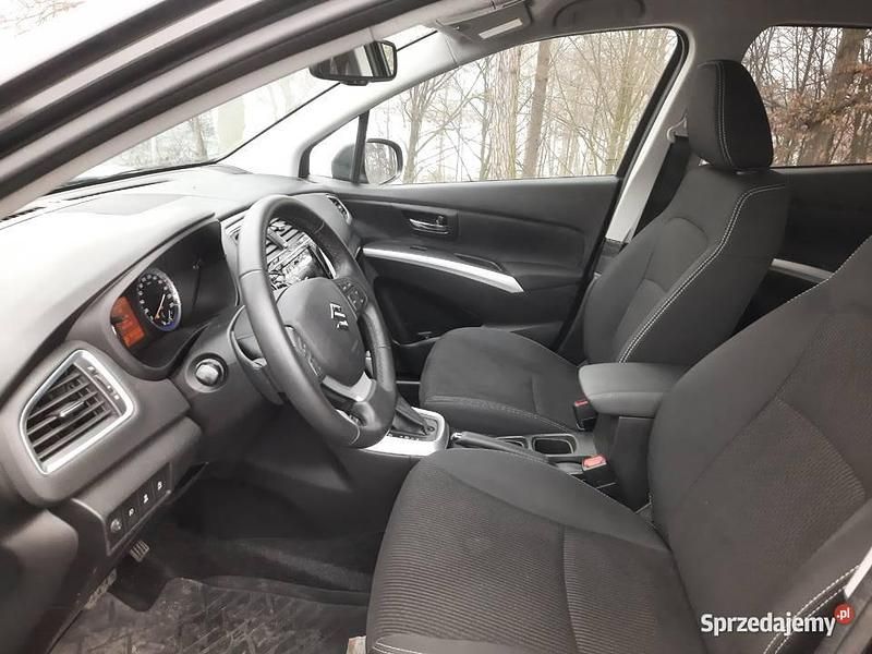 Używany Suzuki SX4 2019 Czarny Hatchback