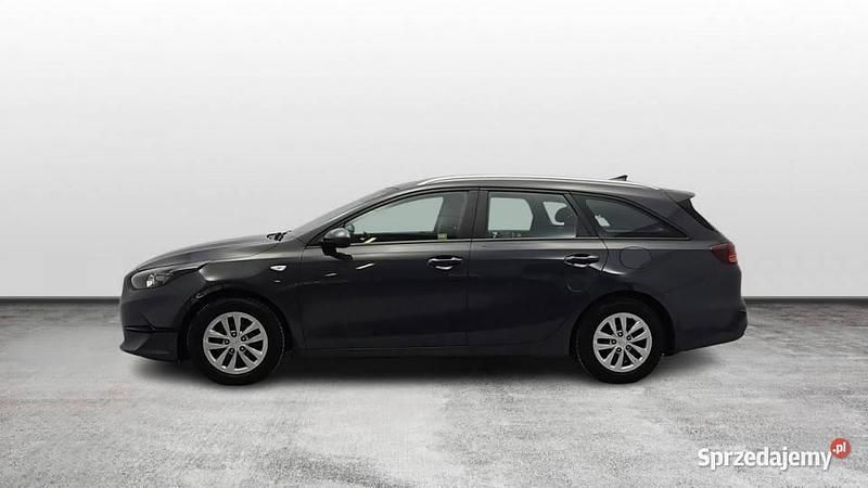 Szary Używany 2023 Kia Ceed Hatchback | 67 900 zł (Dobra cena) - Obraz 1/4