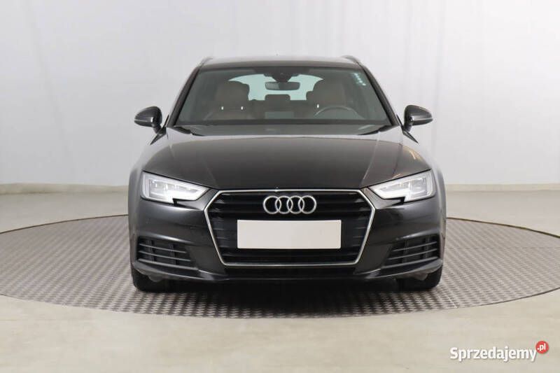 Szary Używany 2018 Audi A4 Kombi | 68 499 zł (Uczciwa cena) - Obraz 1/4