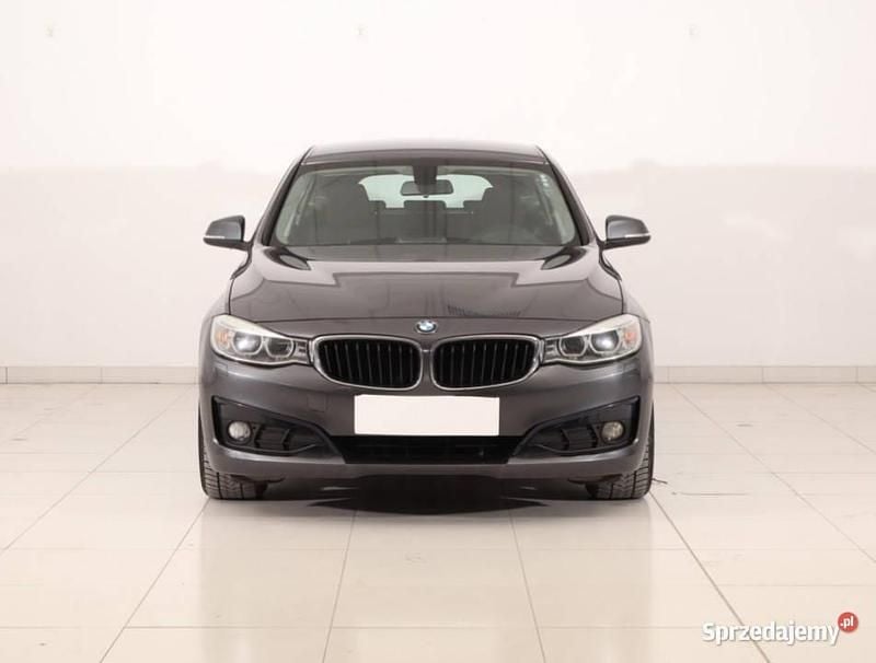 Używany BMW 320 Gran Turismo 2014 Szary Sedan/Limuzyna