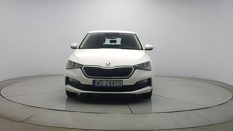 Używany Skoda Scala Active 110 KM (80 kW) 2021 Biały Hatchback