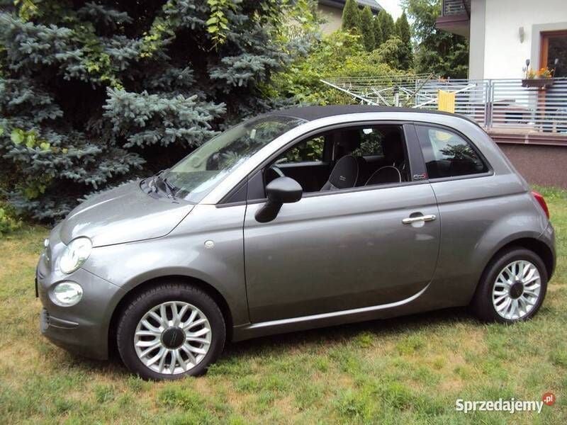 Szary Używany 2020 Fiat 500 Kabriolet | 44 600 zł (Uczciwa cena) - Obraz 1/4