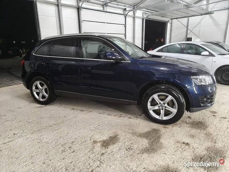 Granatowy Używany 2009 Audi Q5 SUV | 45 000 zł (Dość drogi) - Obraz 1/4
