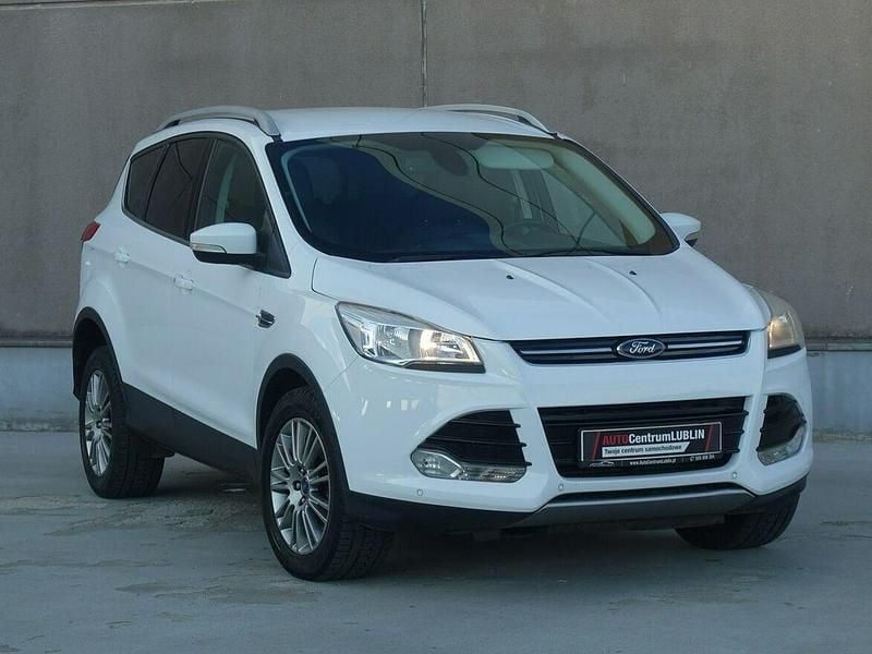 Biały Używany 2014 Ford Kuga Titanium SUV | 41 900 zł (Dobra cena) - Obraz 1/4