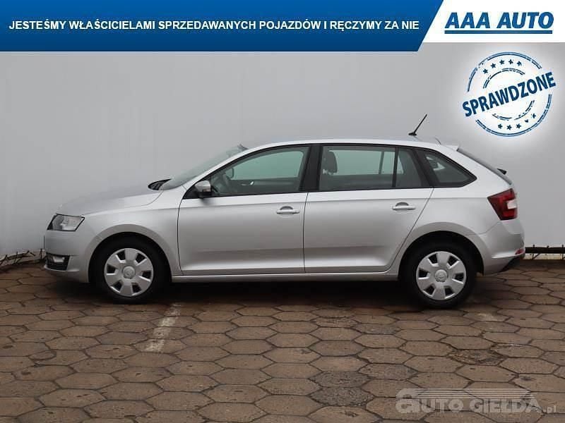 Używany Skoda Rapid 2018 Srebrny Hatchback