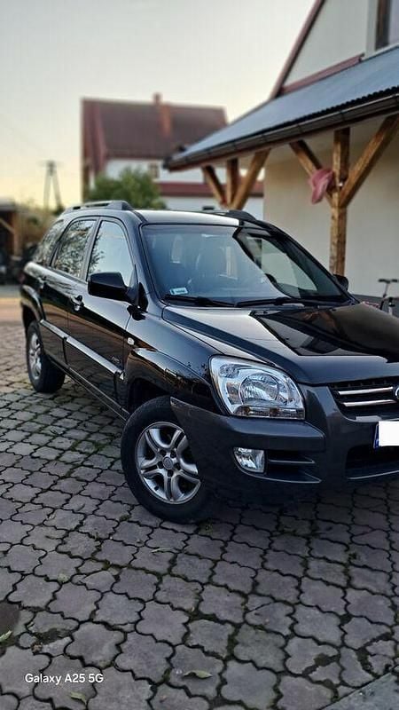 Czarny Używany 2007 Kia Sportage 2 SUV | 16 500 zł (Uczciwa cena) - Obraz 1/4