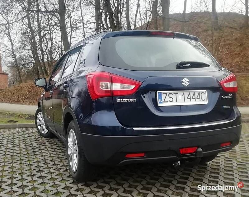 Używany Suzuki SX4 S-Cross 129 KM (94 kW) 2020 Granatowy SUV