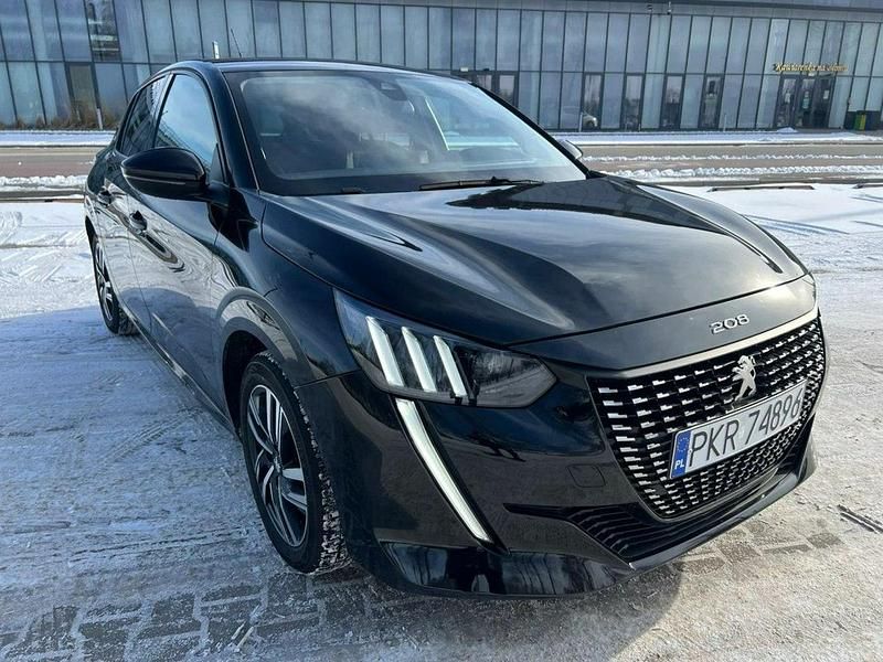 Używany Peugeot 208 101 KM (74 kW) 2021 Czarny Hatchback