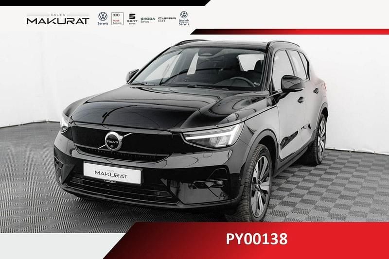 Czarny (metalik) Używany 2022 Volvo XC40 Ultimate SUV | 144 850 zł (Uczciwa cena) - Obraz 1/4