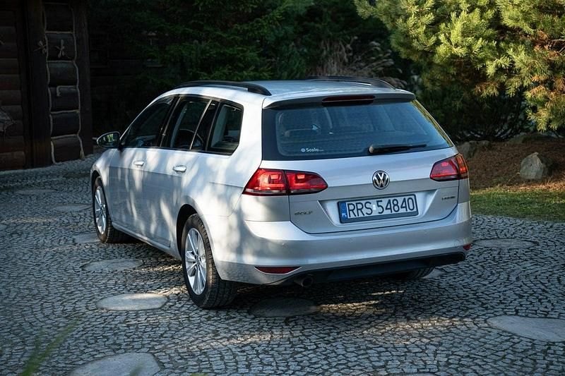 Używany VW Golf VII 105 KM (77 kW) 2014 Szary Kombi