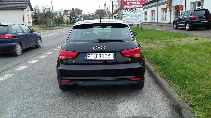 Używany Audi A1 2013 Czarny Hatchback