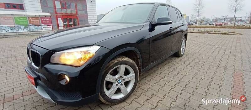 Czarny Używany 2012 BMW X1 SUV | 34 400 zł (Dobra cena) - Obraz 1/4