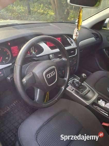 Używany Audi A4 2008 Srebrny Sedan/Limuzyna