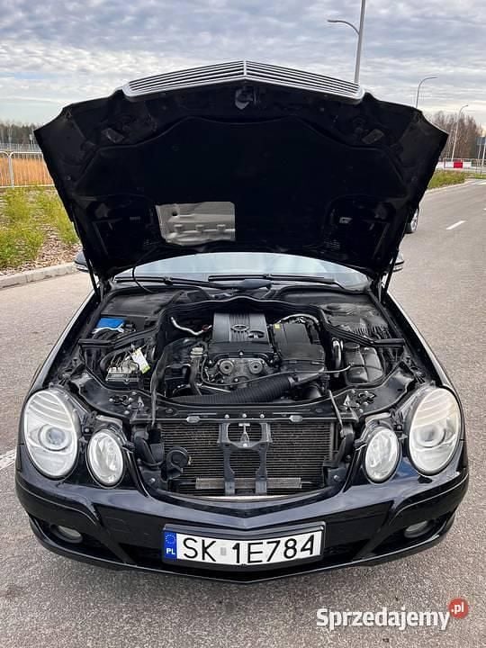Używany Mercedes E200 2007