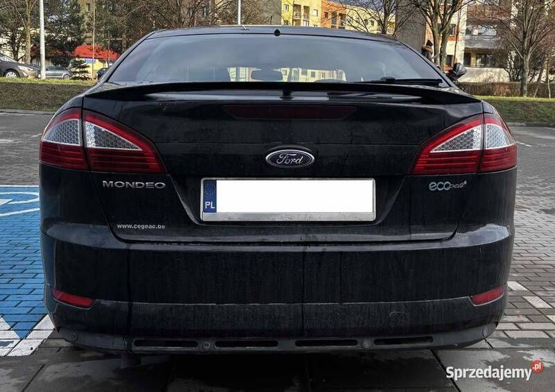 Czarny Używany 2009 Ford Mondeo Hatchback | 7600 zł (Dobra cena) - Obraz 1/4