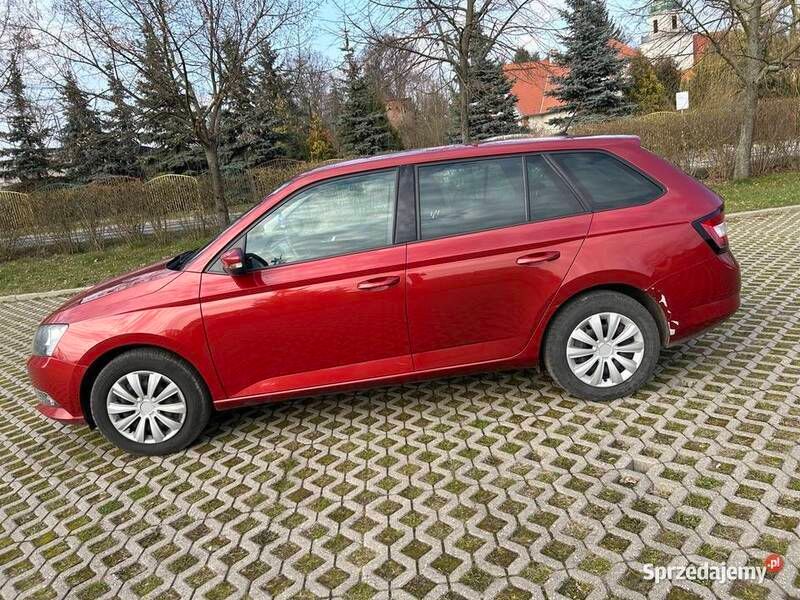 Używany 2017 Skoda Fabia Van | 32 000 zł - Obraz 1/4