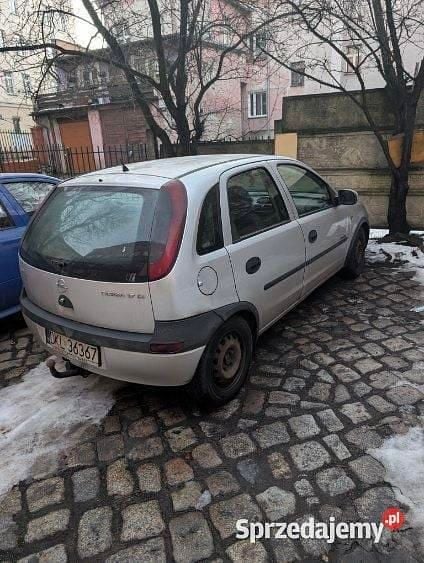 Srebrny Używany 2002 Opel Corsa Hatchback | 3200 zł (Uczciwa cena) - Obraz 1/4