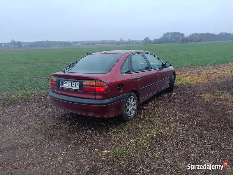 Czerwony Używany 2000 Renault Laguna Hatchback | 1850 zł - Obraz 1/4