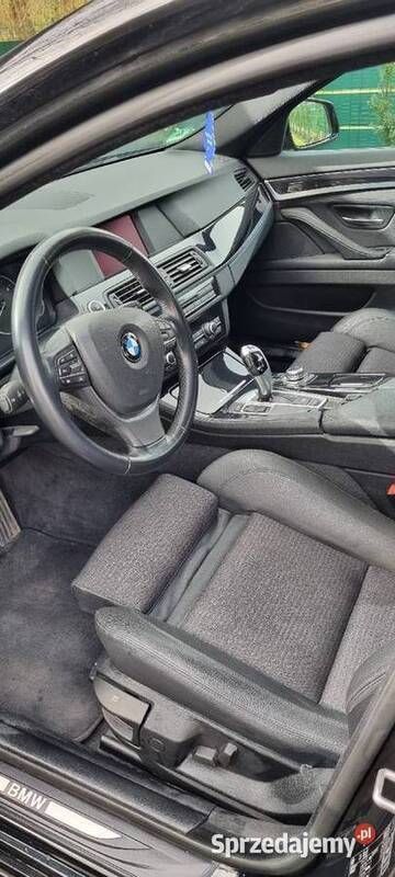Czarny Używany 2011 BMW 520 Sedan/Limuzyna | 32 500 zł (Dość drogi) - Obraz 1/4