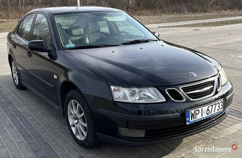 Używany Saab 9-3 Vector 2004 Czarny Sedan/Limuzyna