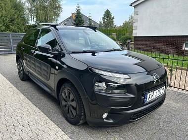Czarny Używany 2017 Citroën C4 Cactus Hatchback | 30 900 zł (Uczciwa cena) - Obraz 1/4