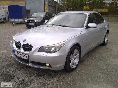 Srebrny Używany 2007 BMW 530 Sedan/Limuzyna | 29 900 zł (Dobra cena) - Obraz 1/4
