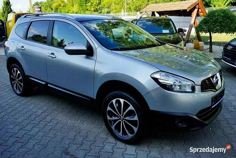 Używany Nissan Qashqai +2 109 KM (80 kW) 2010 Srebrny SUV
