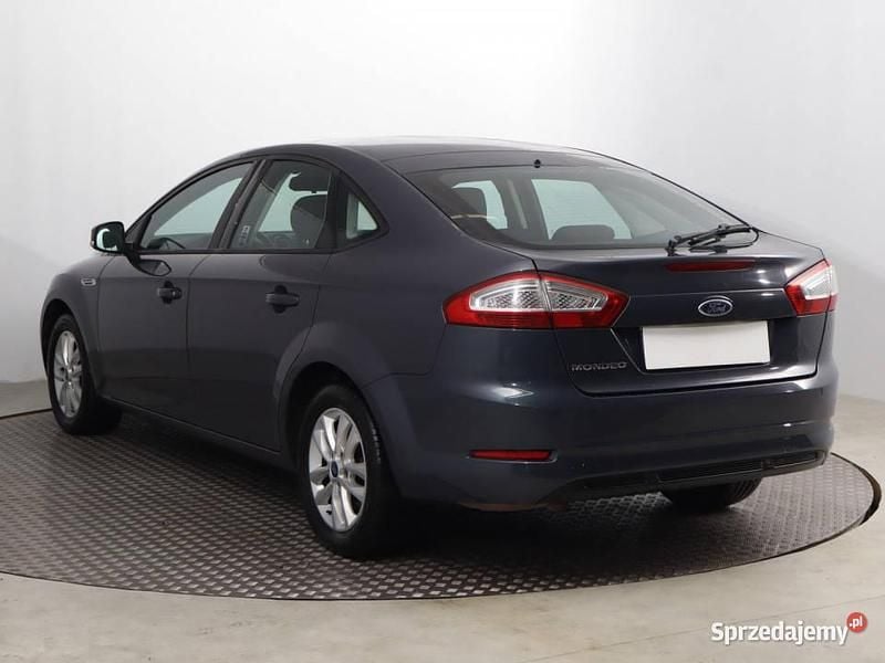 Używany Ford Mondeo 2014 Szary Hatchback
