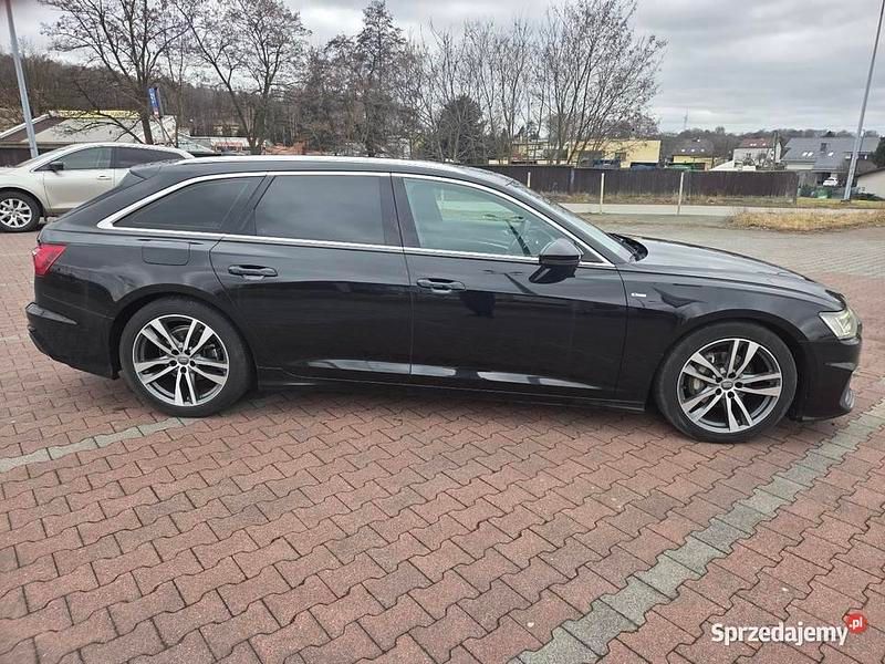 Używany Audi A6 2019 Czarny Kombi