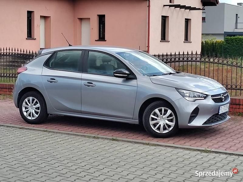 Szary Używany 2021 Opel Corsa Hatchback | 41 900 zł (Uczciwa cena) - Obraz 1/4
