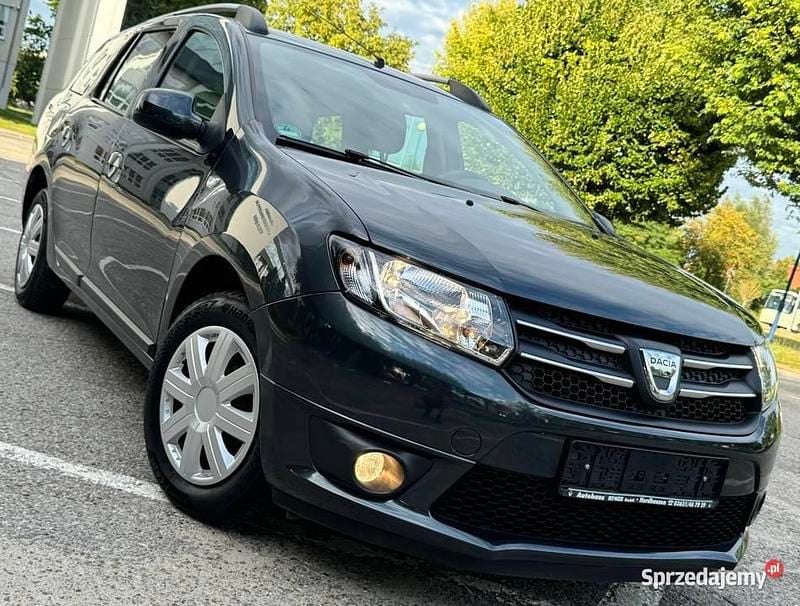 Używany Dacia Logan 2016 Grafitowy Sedan/Limuzyna