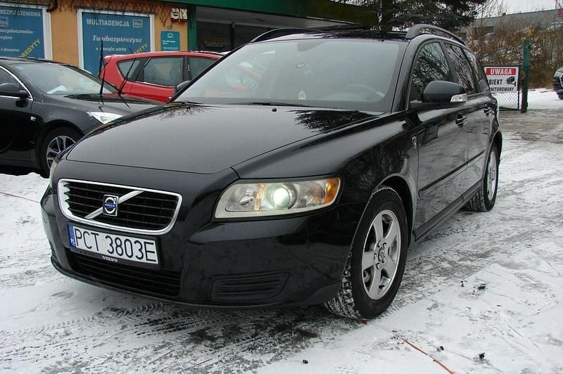 Używany Volvo V50 116 KM (85 kW) 2008 Czarny Kombi