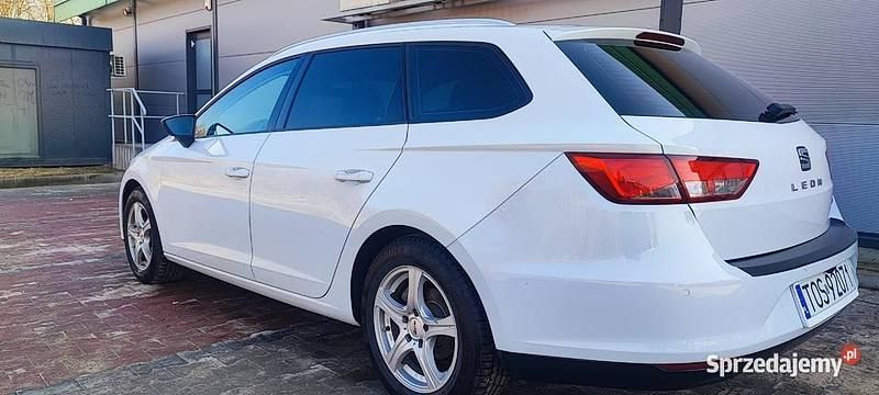 Używany Seat Leon ST 2016 Biały Kombi