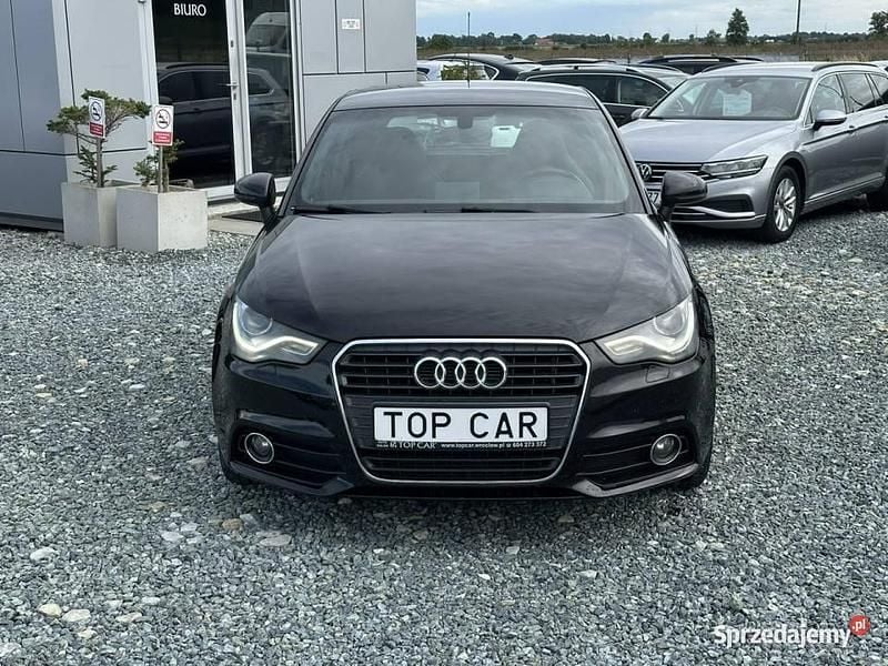 Czarny Używany 2011 Audi A1 S-Line Hatchback | 29 900 zł (Uczciwa cena) - Obraz 1/4