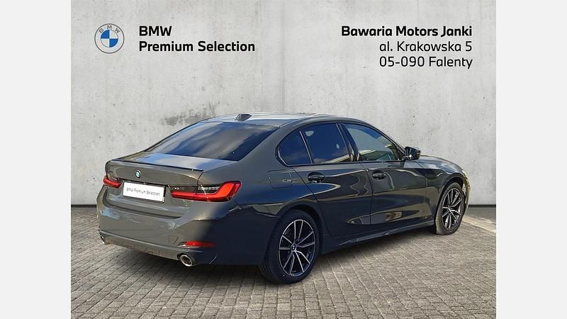 Używany BMW 320 Shadowline 190 KM (139 kW) 2022 Szary dravit bmw individual metalizowany Sedan/Limuzyna