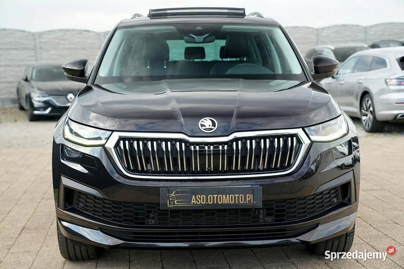Czarny Używany 2023 Skoda Kodiaq LAURIN & KLEMENT SUV | 138 700 zł (Uczciwa cena) - Obraz 1/4