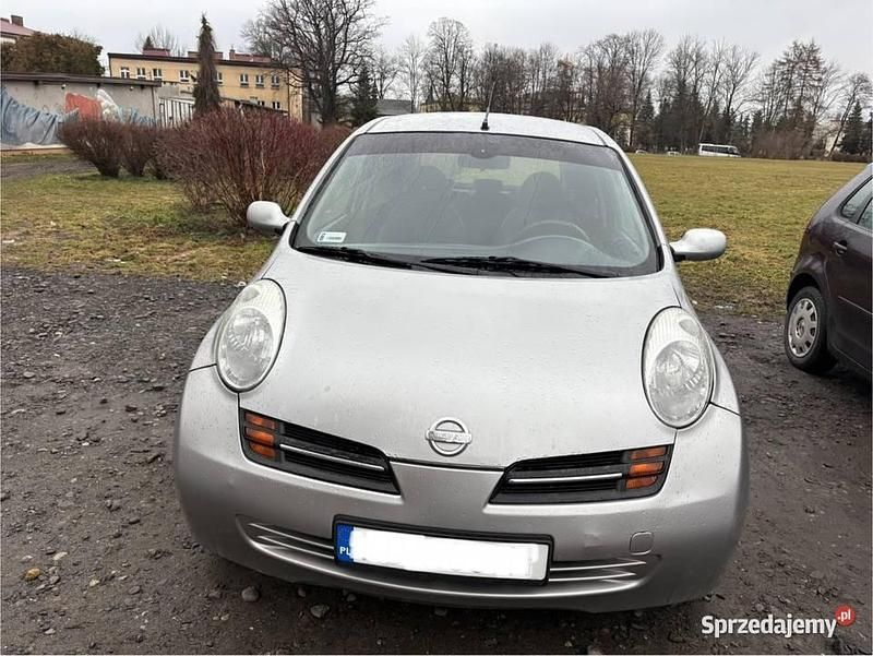 Używany Nissan Micra 2003 Srebrny Hatchback