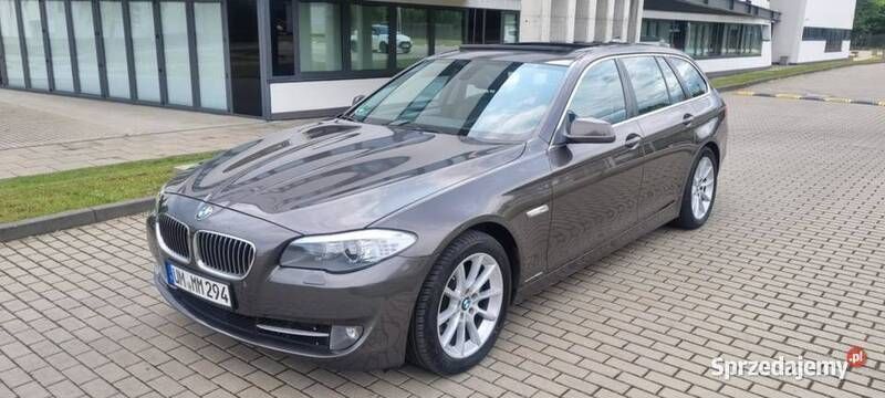 Brązowy Używany 2011 BMW 520 Kombi | 30 900 zł - Obraz 1/4