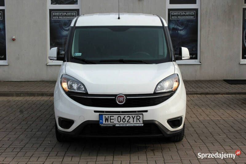 Biały Używany 2020 Fiat Doblò Dynamic Minivan | 53 900 zł (Uczciwa cena) - Obraz 1/4