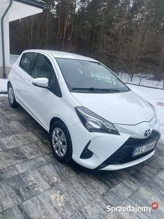 Używany Toyota Yaris 2020 Biały Hatchback