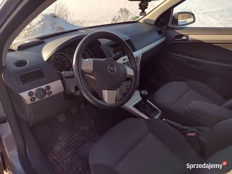 Używany Opel Astra 2007